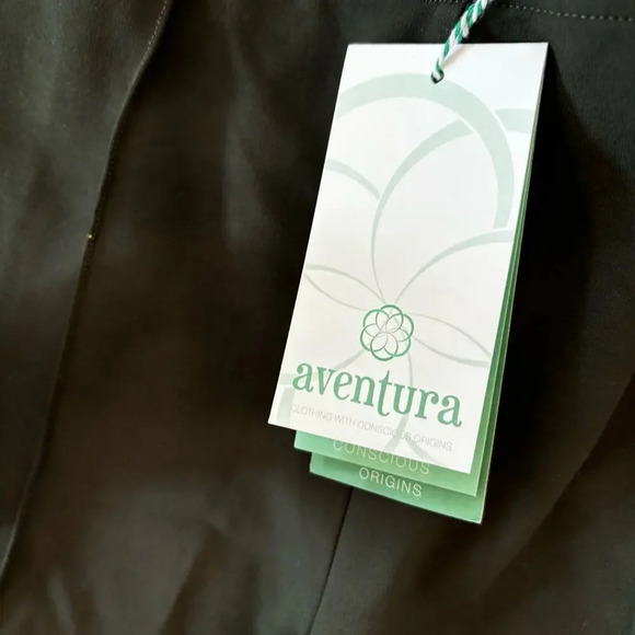 Aventura Clothing Roma Crop Pant XL - Picture 7 of 9